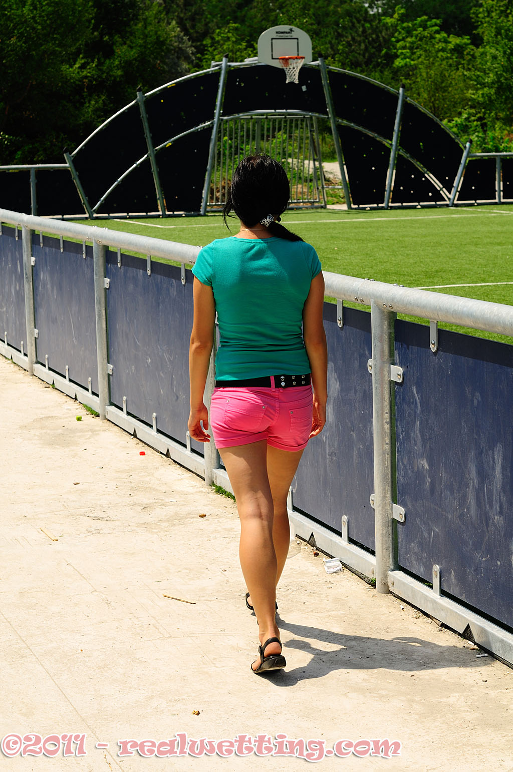 Antonia-peeing-in-shorts_0002.jpg